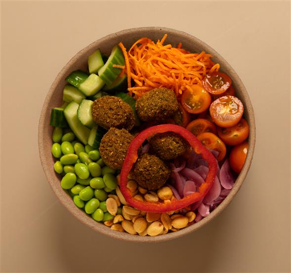Saladbowl med falafel