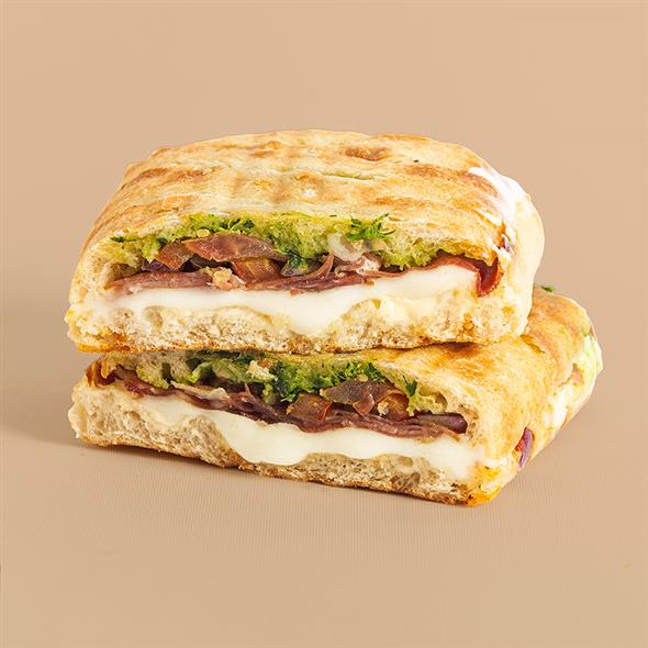 Panini med lufttørret skinke